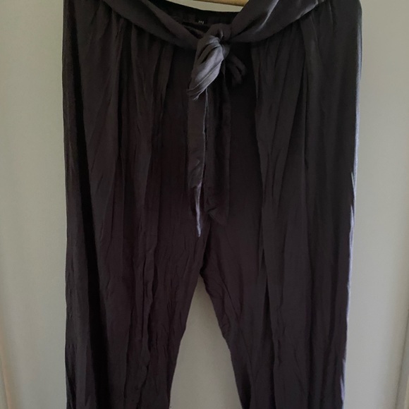 Dark Grey ,Split Pants - Picture 1 of 5